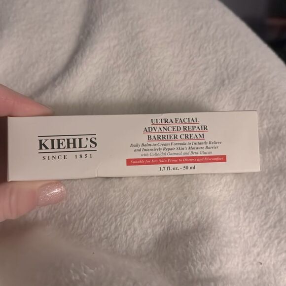 Ultra Facial Advanced Repair Barrier Cream brand new in box - Picture 4 of 6